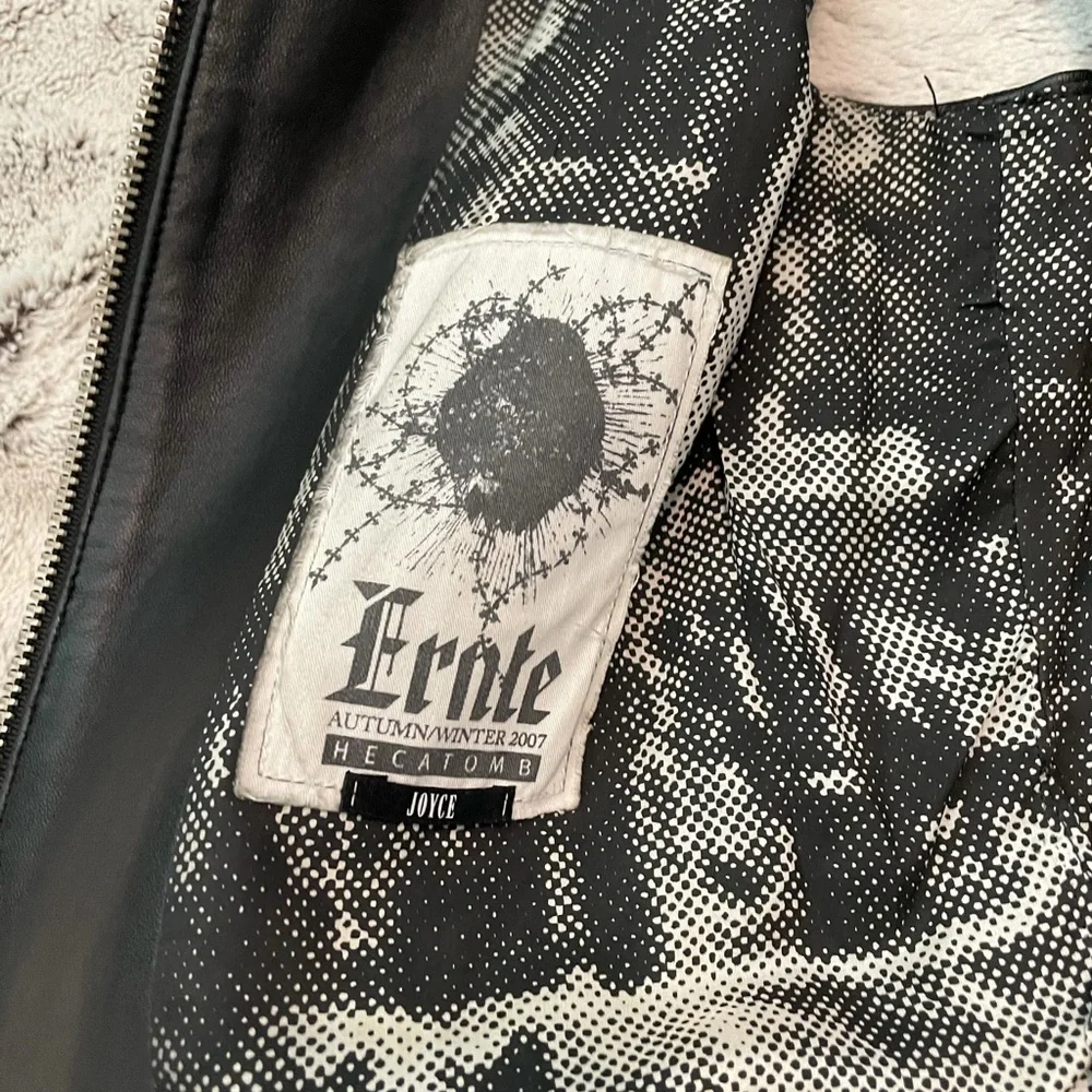 Ernte genuine leather vest with gold stud detail - Picture 14 of 16